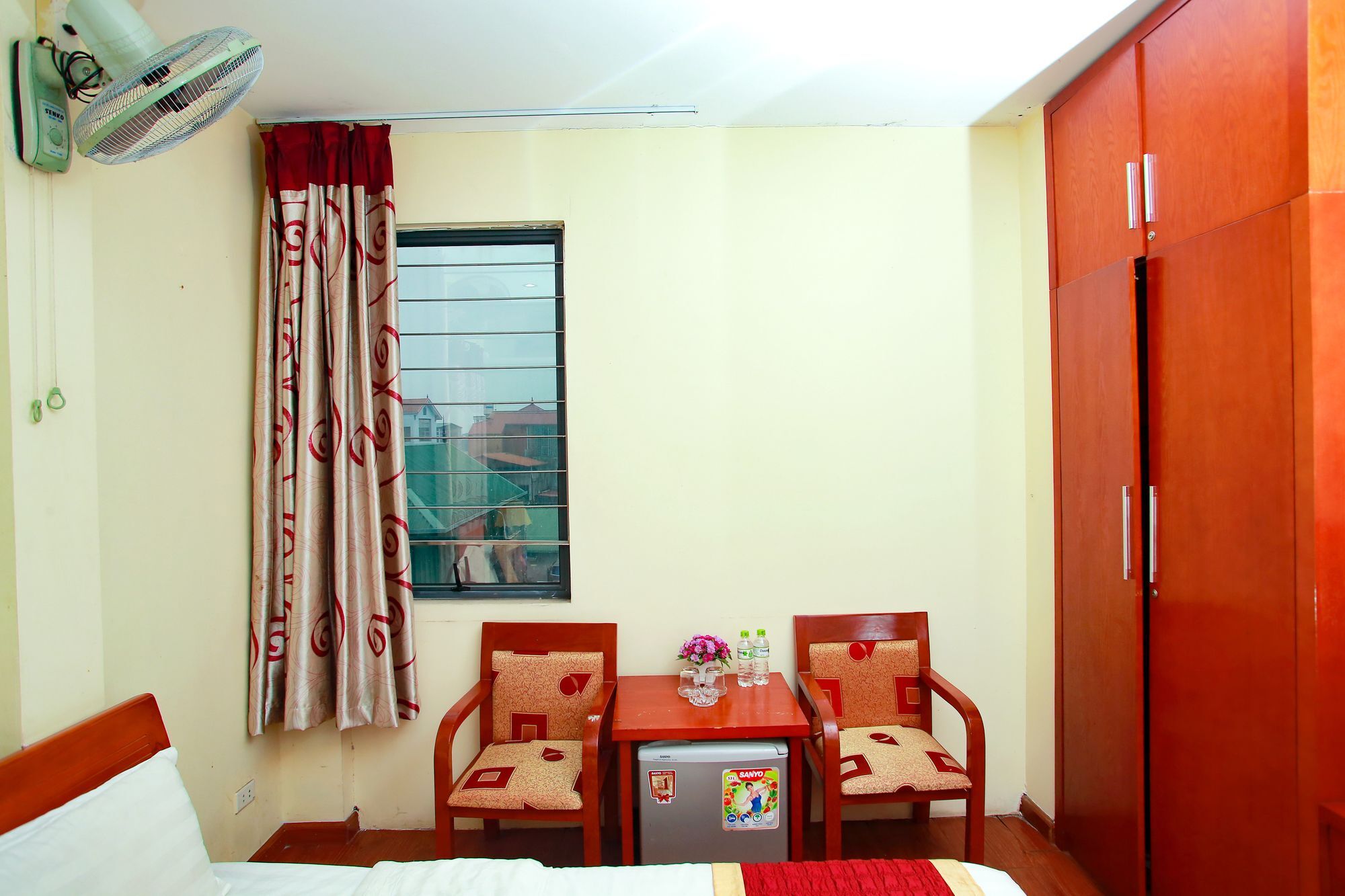 Reddoorz Near Hanoi Railway Station Hanói Exterior foto